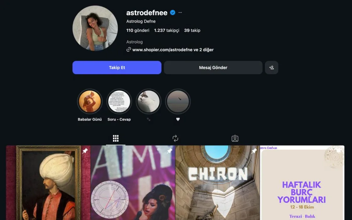 @astrodefnee Instagram profili, bilgisayar görünümü